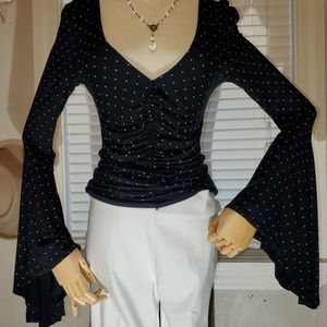 FREE PEOPLE Size SMALL BELL SLEEVE TOP